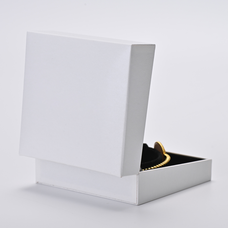 Custom logo & colour leatherette paper jewellery packaging box