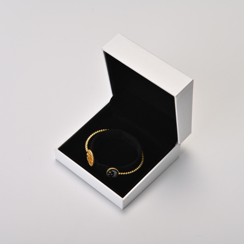Custom logo &amp; colour leatherette paper jewellery packaging box