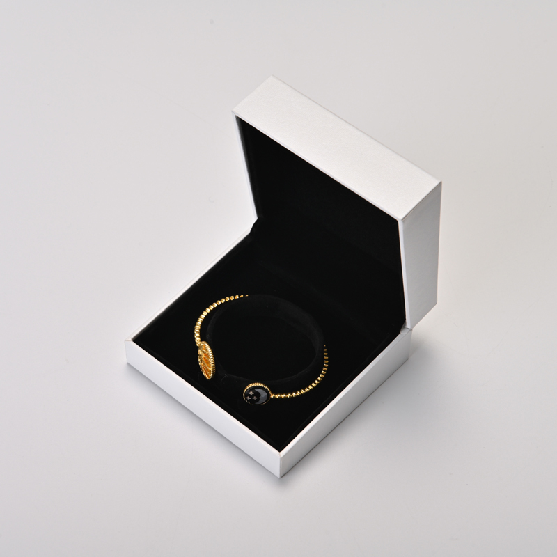 Custom logo & colour leatherette paper jewellery packaging box