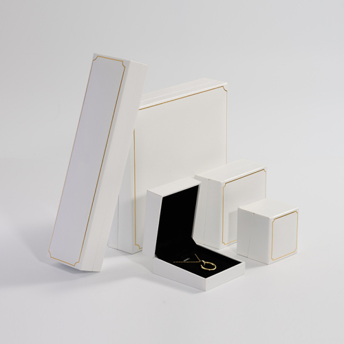 Custom logo &amp; colour leatherette paper jewellery packing box