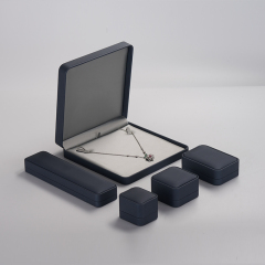Custom luxury PU leather jewelry packing box