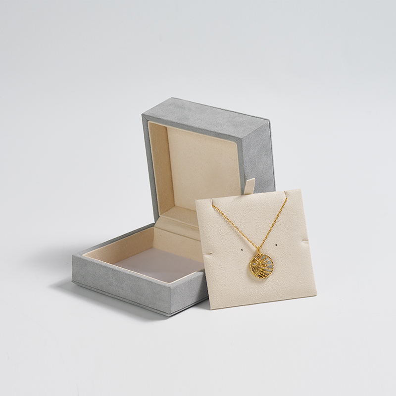 Custom logo/colour leather jewelry packaging box with microfiber inside