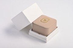 custom logo/colour apricot jewelry box for ring earring pendant bangle bracelet necklace