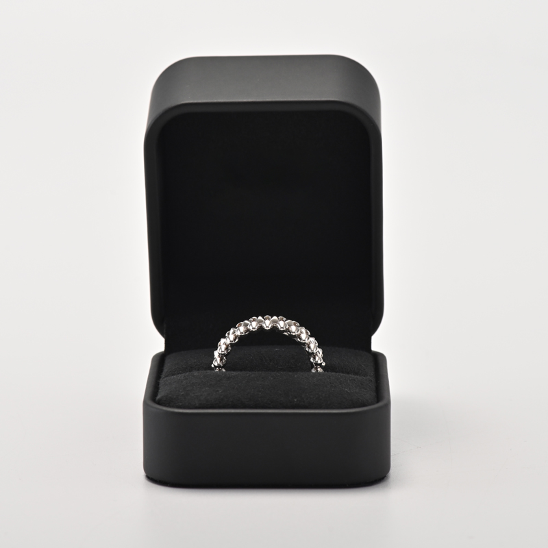 custom logo/colour black leather jewelry box with microfiber inside
