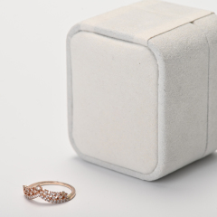 custom cream velvet jewelry box for ring