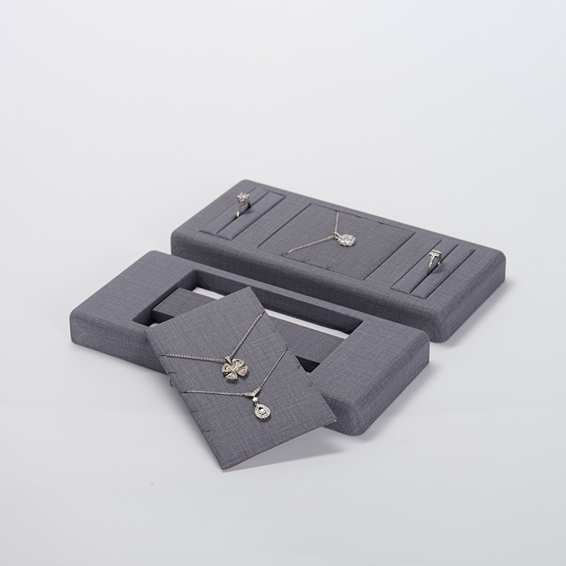 Custom color/design grey pu leather jewelry display set with patent