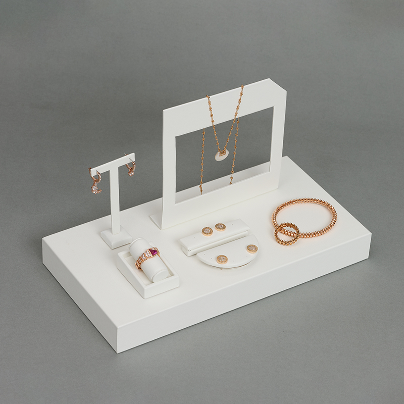 Custom color/design pu leather jewelry display set