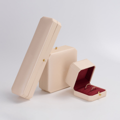 custom logo colour leather jewelry box with microfiber inside