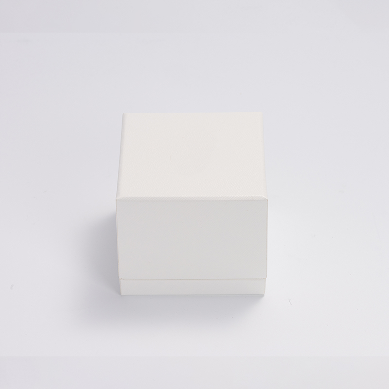 custom logo & colour leather jewelry packaging box with satin inside