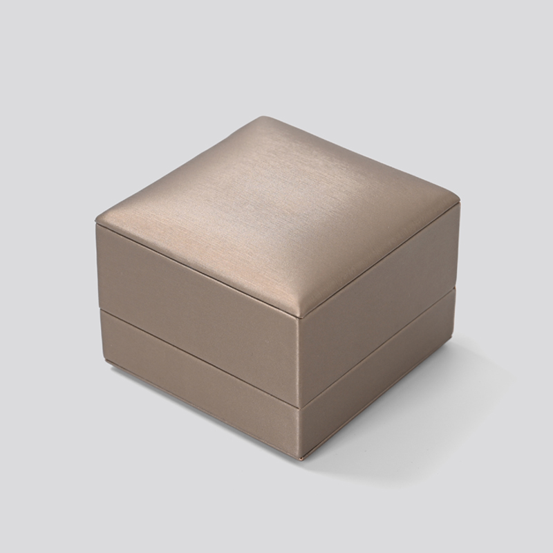 Accept custom logo brown pu leather outside microfiber inside jewelry pendant box