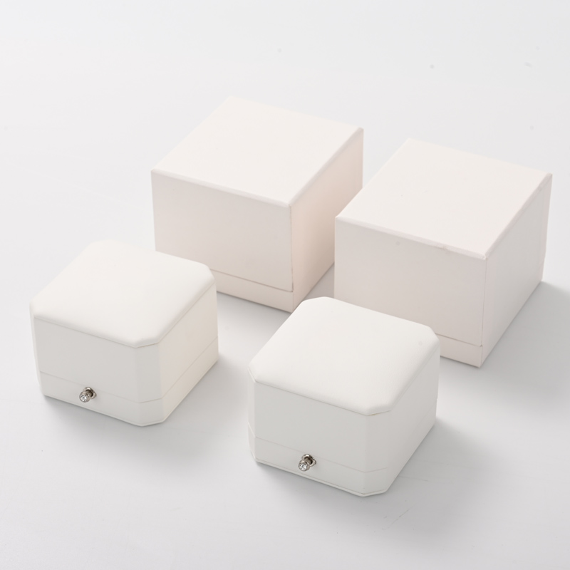 New arrival custom design pu leather octagonal jewelry box for wedding rings pendants