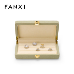 New custom design microfiber jewelry case for ring wooden jewelry ring case