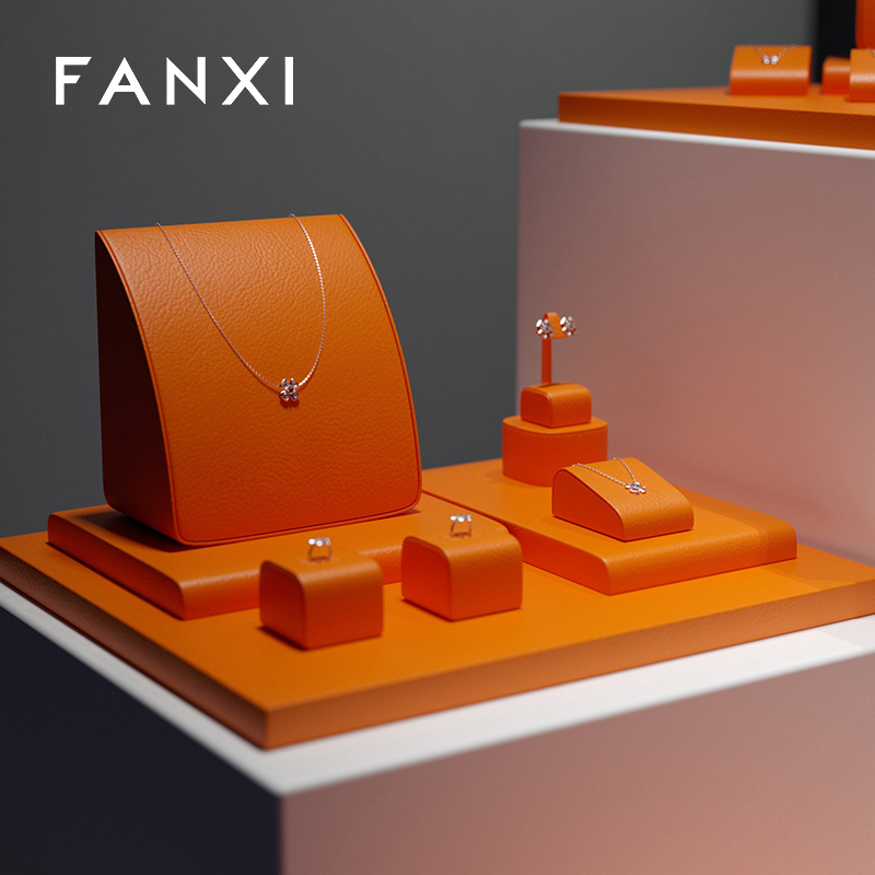 FANXI original design new arrival TT225 attractive orange pu leather jewelry display set for jewelry store