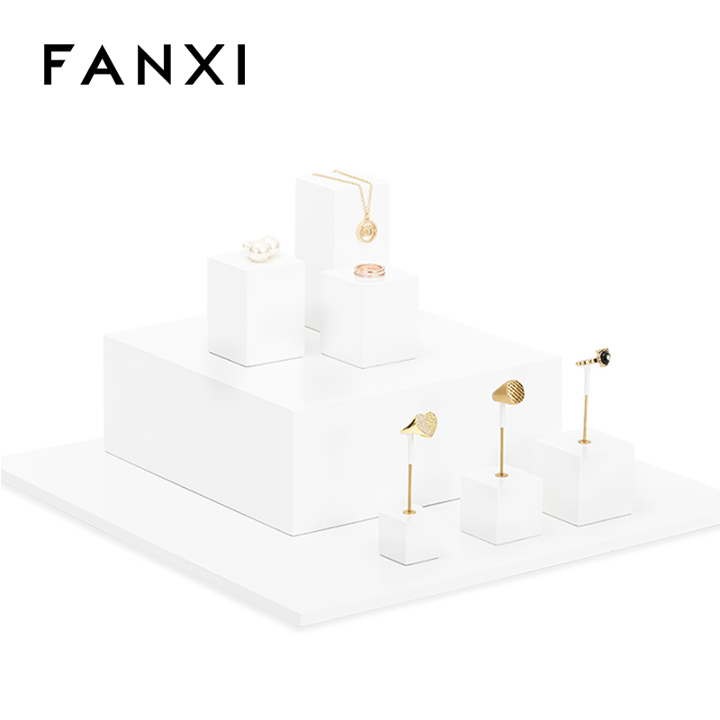 FANXI original design TT252 white spray painted jewelry display set for jewelry store