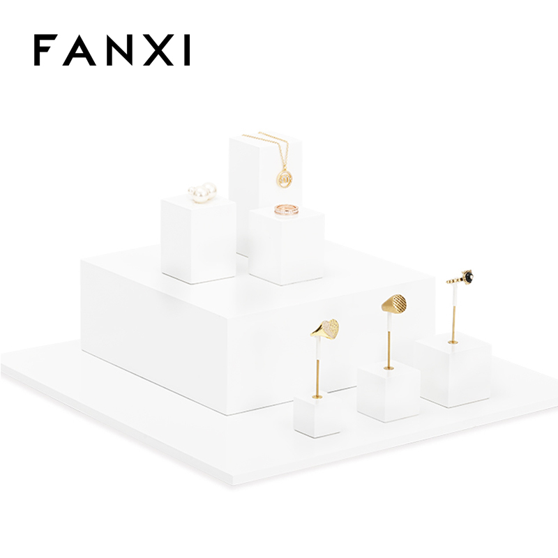 FANXI original design TT252 white spray painted jewelry display set for jewelry store