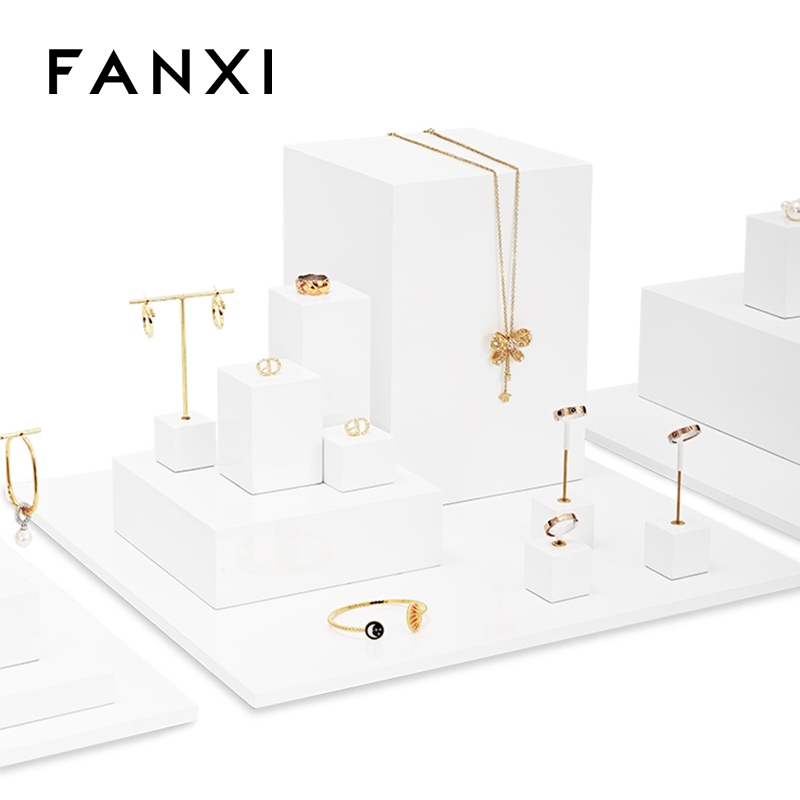 FANXI original design TT252 white spray painted jewelry display set for jewelry store