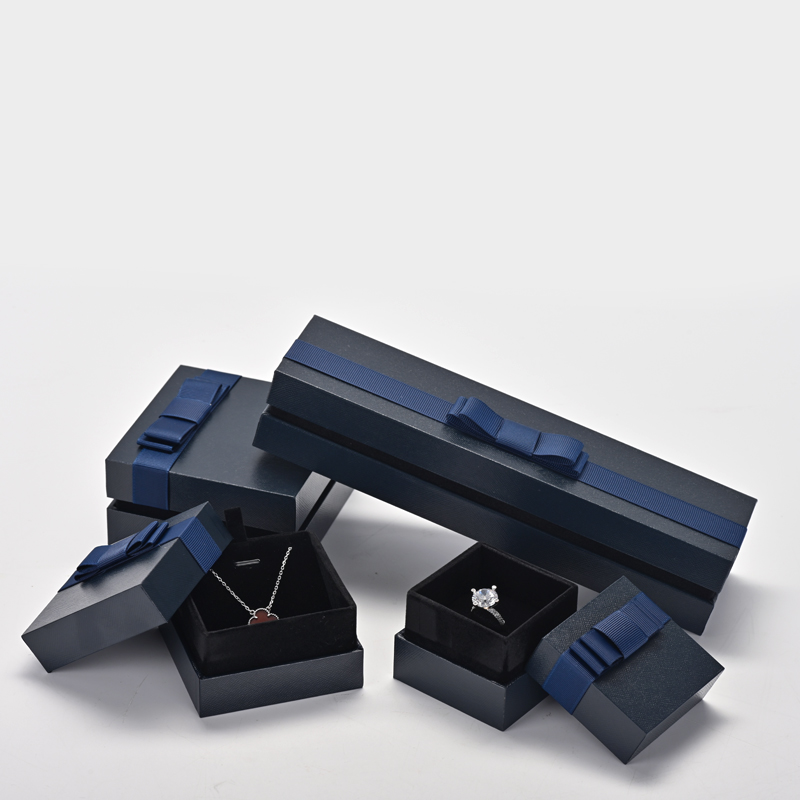 Custom logo jewelry packging box with bowknot TC-H07201
