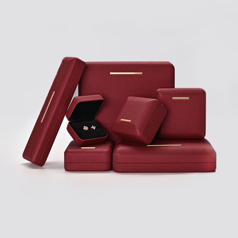 Fashion design custom logo red pu leather jewelry box TC-H06302