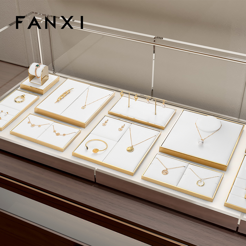 FANXI JS108 Luxury White PU Leather Gold Metal Jewellery Display Stand Freestyle Display Tray