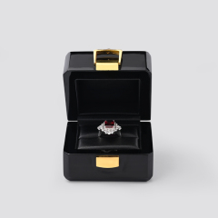 Accept custom design shiny black wooden ring box engagement ring box