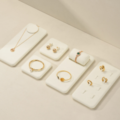 FANXI TT274 New Arrival jewelry luxury display set beige microfiber ring earring necklace shop window display plates showcase