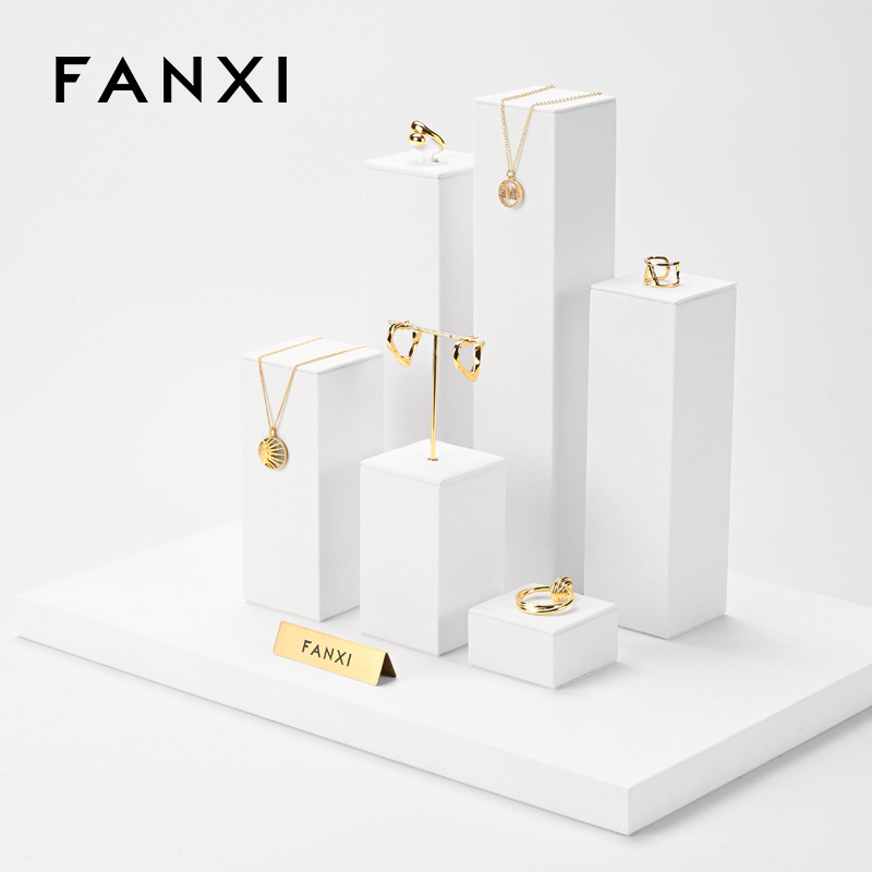FANXI New arrival elegant white microfiber jewelry display set for window cabinet TT184