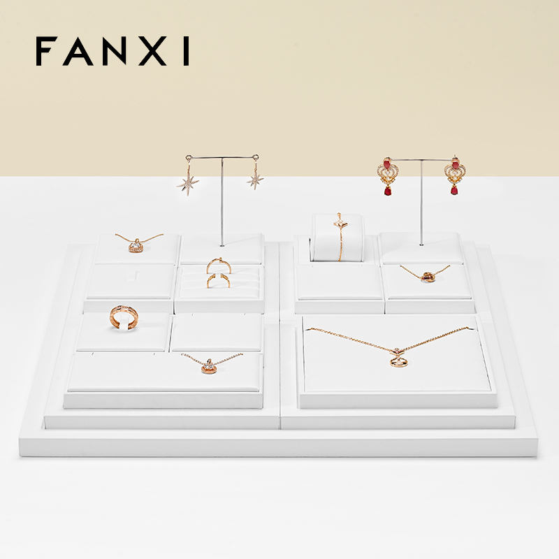 FANXI New arrival elegant white pu leather jewelry display set for window cabinet TT276