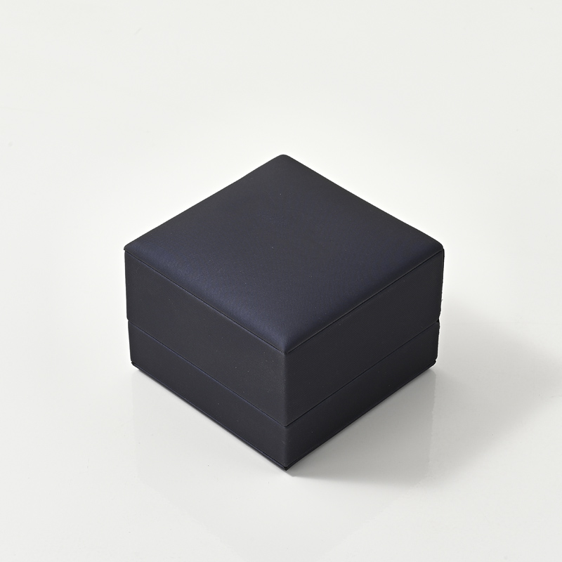 FANXI Custom Logo Top Quality Blue PU Leather Suede Insert Boxes Ring Necklace Bracelet Gift Packaging Plastic Jewelry Box
