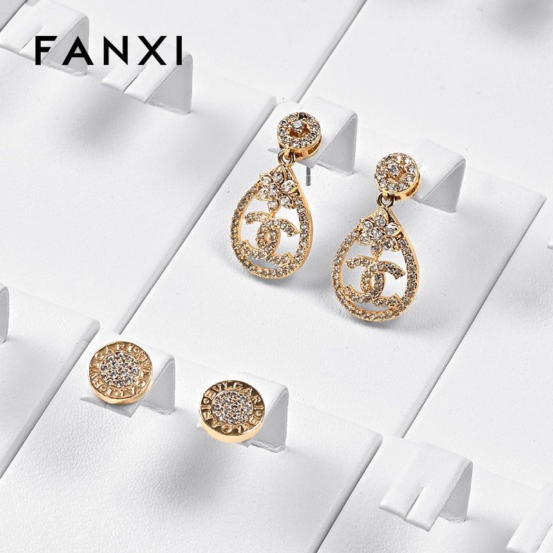 FANXI Original customized Microfiber showcase jewelry display set jewelry display for retail shop