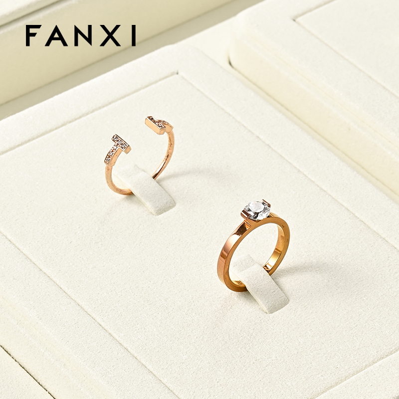FANXI Original customized Microfiber showcase jewelry display set jewelry display for retail shop