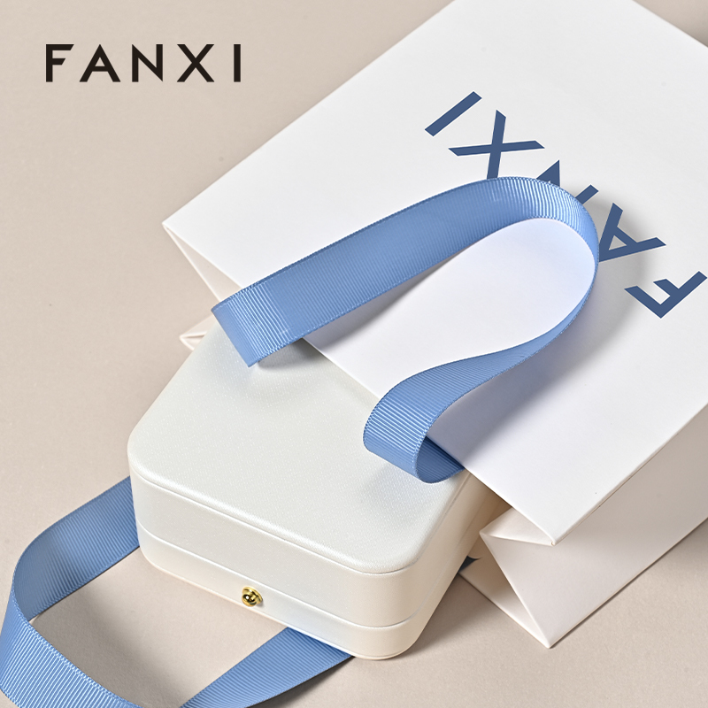 FANXI D064 Special Paper Jewelry Bags Custom Printed Logo Jewelry Gift Packaging Bags
