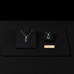 RX084 Creative Luxury Jewelry Display Props Necklaces Portrait Display Stand Rings Necklaces Watches Organizer Trays