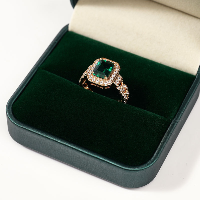 Wedding Ring Box Velvet Jewellery Box Gold Stamping Luxury Jewelry Package Custom Ring Diamond Jewelry Box