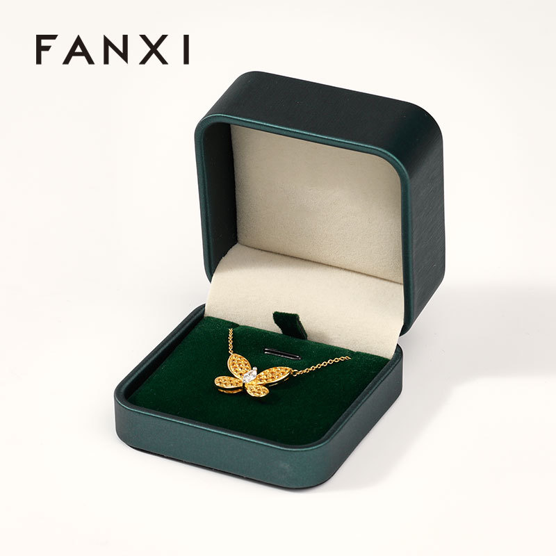 Custom Velvet Leather Material Box Set with Necklace Packaging Jewellery Box