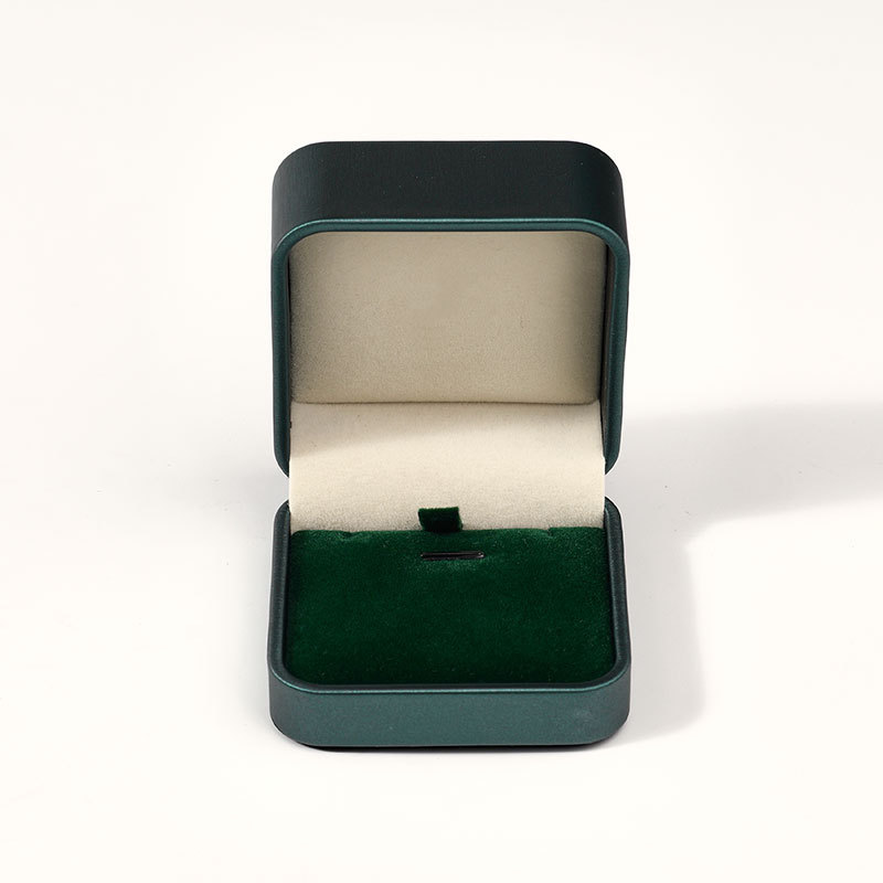 Custom Velvet Leather Material Box Set with Necklace Packaging Jewellery Box