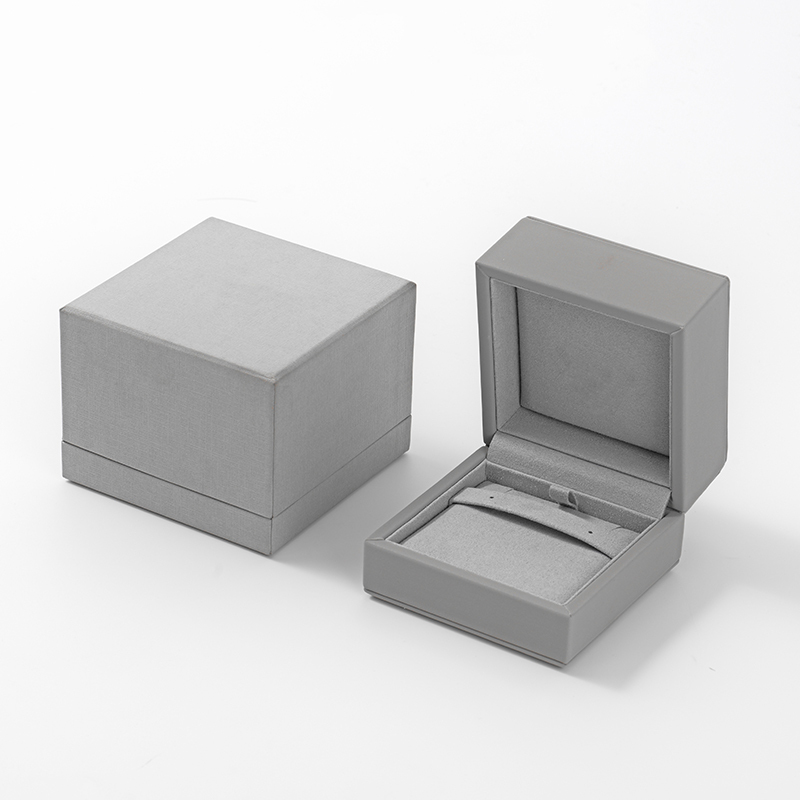 Pu Leather Microfiber Jewelry Packing Box Ring Ear Stud Necklace Packing Box Jewelry Box