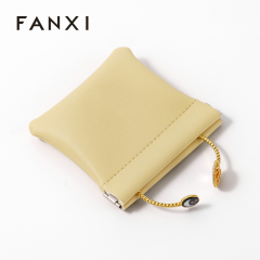 Custom Emboss Printed Pu Leather Squeeze Storage Bag Luxury Waterproof Jewelry Packing Leather Pouch