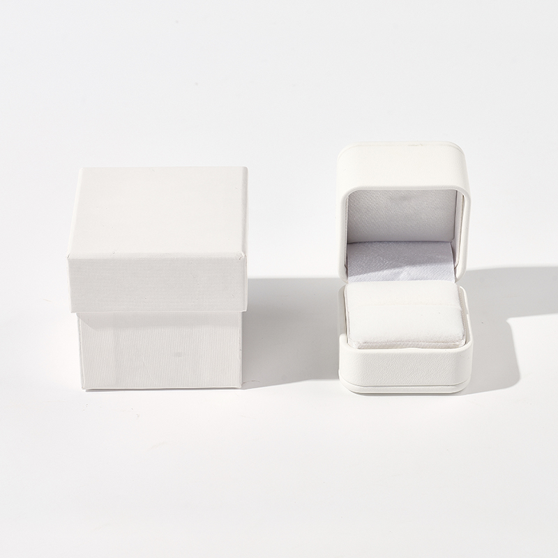 High-end Jewellery Box Custom Luxury White PU Leather Jewelry Boxes with Logo