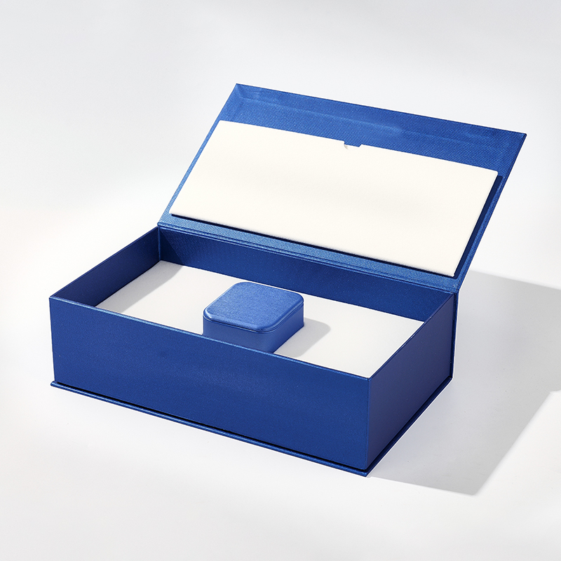 Premium Gift Box Ring Box with Magnetic Closure Lid Gift Jewelry Packaging Rigid Box