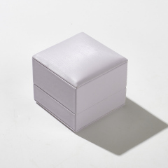 Custom Fashionable Classic Luxury PU Leather Microfiber Hot Sale Double Ring Box Jewelry Box