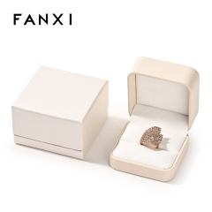 Custom Luxury PU Leather Engagement Ring Box Ring Jewelry Box Rings Package
