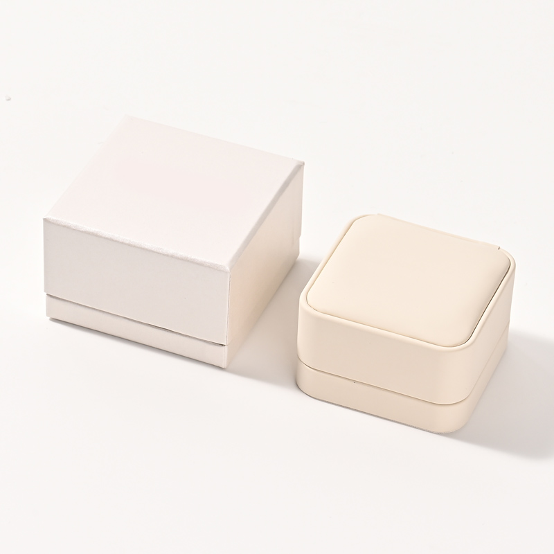 Professional Custom Elegant Jewelry Package Box Suede Wedding Double Ring Boxes for Packaging