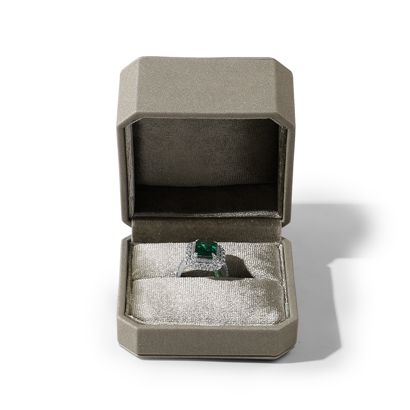 Quality Jewelry Packaging Box with Velvet Cover Wholesale Bracelet Pendant Ring Jewellery Gift Cases