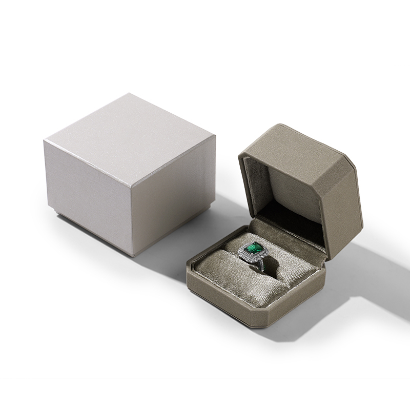 Quality Jewelry Packaging Box with Velvet Cover Wholesale Bracelet Pendant Ring Jewellery Gift Cases