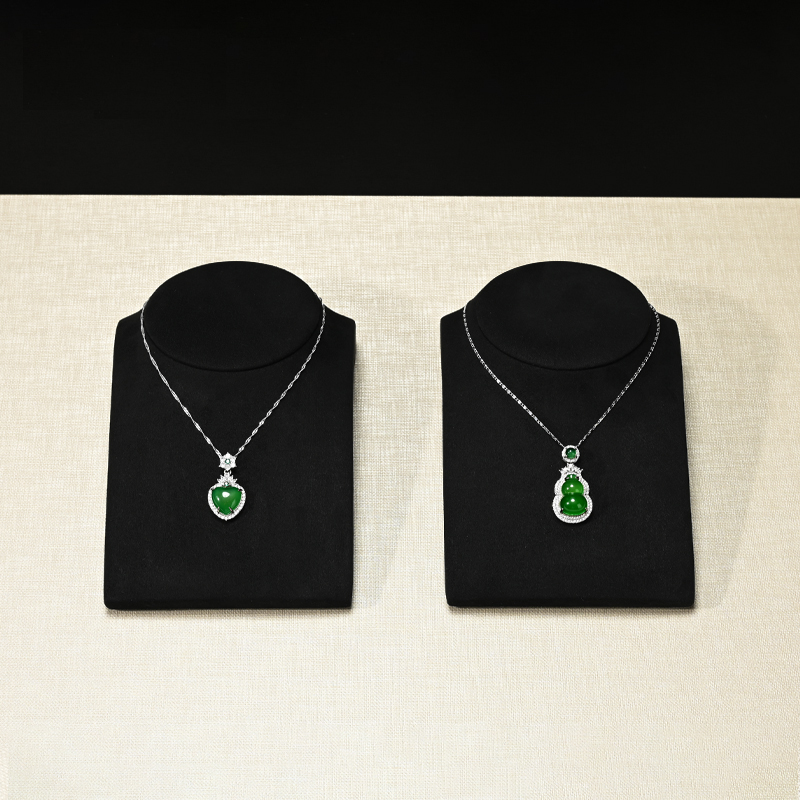 RX116 Custom Printed Jewelry Display Set Busts Black Microfiber Jewelry Display Stands