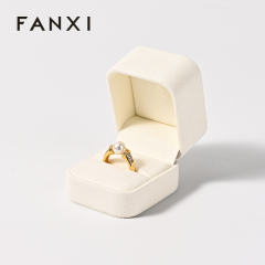 Custom Logo Luxury Suede Ring Box Elegant Luxury Jewelry Gift Box