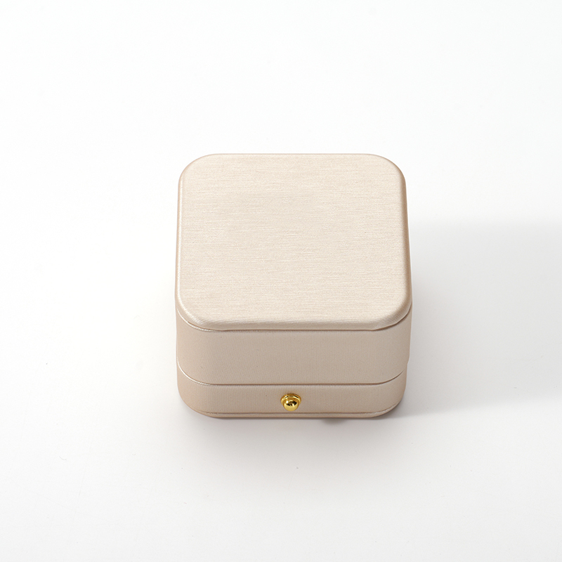 Professional Custom Elegant Jewelry Package Box Suede Wedding Double Ring Boxes for Packiging
