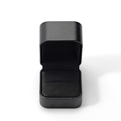 High-end PU Leather Jewellery Boxes Single Ring Jewelry Packaging Box for Engagement