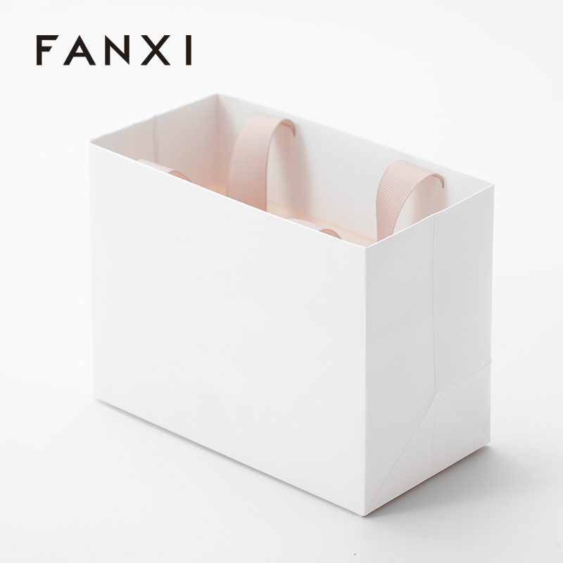 Shopping Bags White Jewelry Paper Bag with Custom Sizes Hanging Jewelry Bags