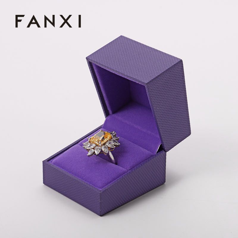 High End Jewlery Box Custom Logo Paper Velvet Bracelet Jewelry Box Packaging Luxury